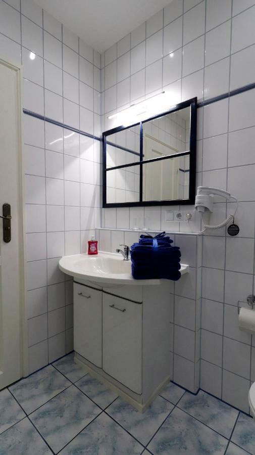 Ferienwohnung Zum Rotem Karpfen Érfurt Exterior foto